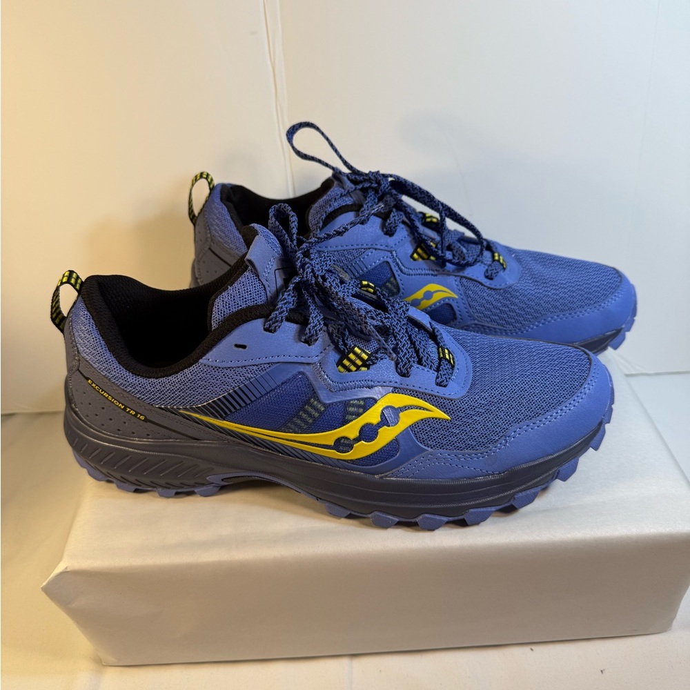 Saucony Women’s Blue Running Shoes with Yellow Accents